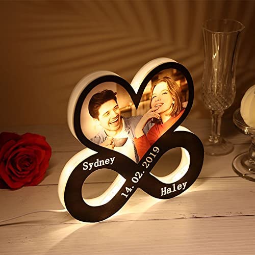 thumbnail image 2 of Personalized Heart Picture Lamp 2 of 10