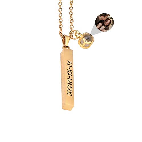 Personalized bar necklace